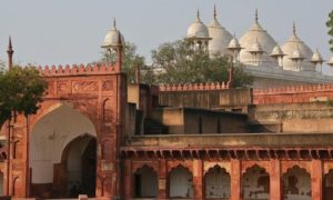 Chorte Agra Red Fort 2
