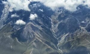 Chorten Garze Kham Tibete flight voo (2)