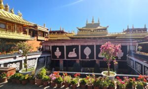 Chorten Lhasa Kham Tibete (22)