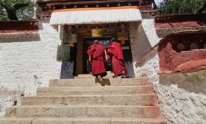 Chorten Sera Lhasa Kham Tibete (5)