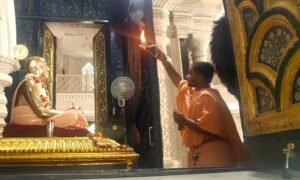 Chorten Vrindavan (2)