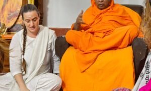 Chorten Cecilia Lalita Rishikesh (20)