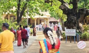 Chorten Tiruvannamalai (5) b