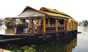 Padmaa Kochi (3) b