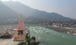 Chorten Rishikesh Jhulas Ganga (9)